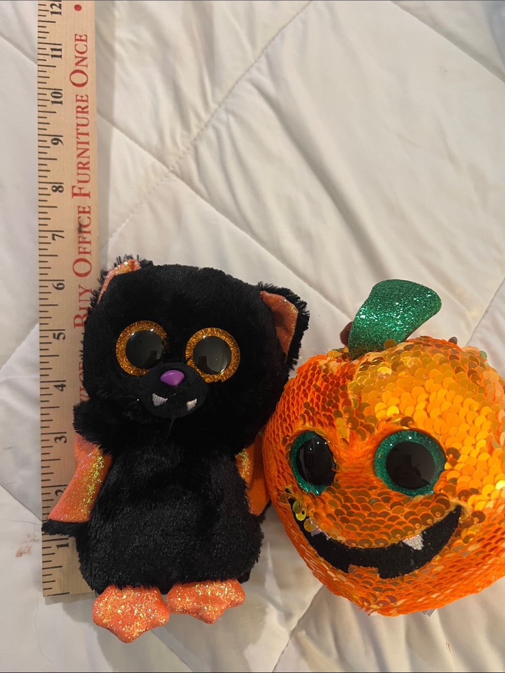 Ty Black Plush Bat with Orange flippable tpumpkin